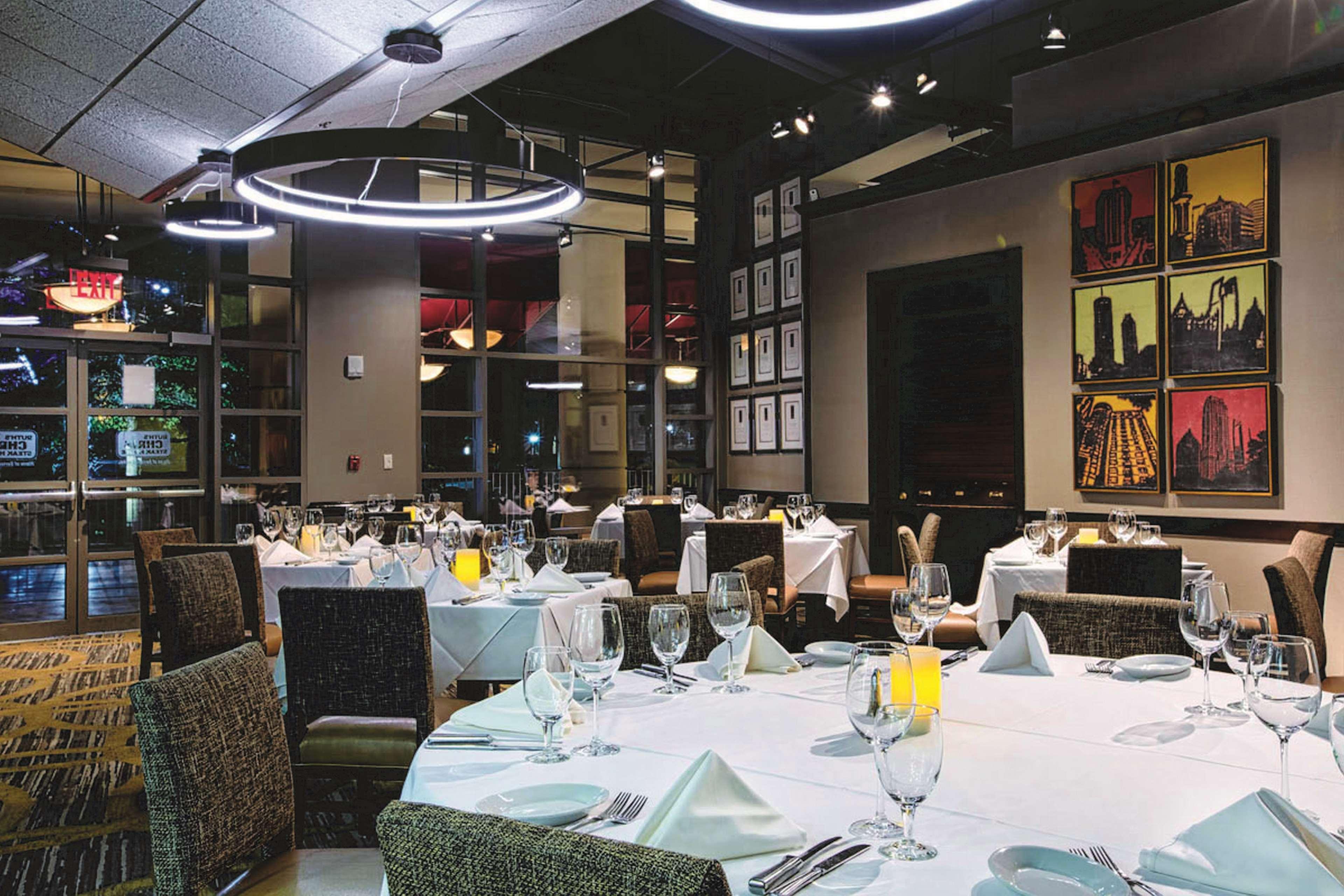 Embassy Suites By Hilton Atlanta At Centennial Olympic Park Eksteriør billede