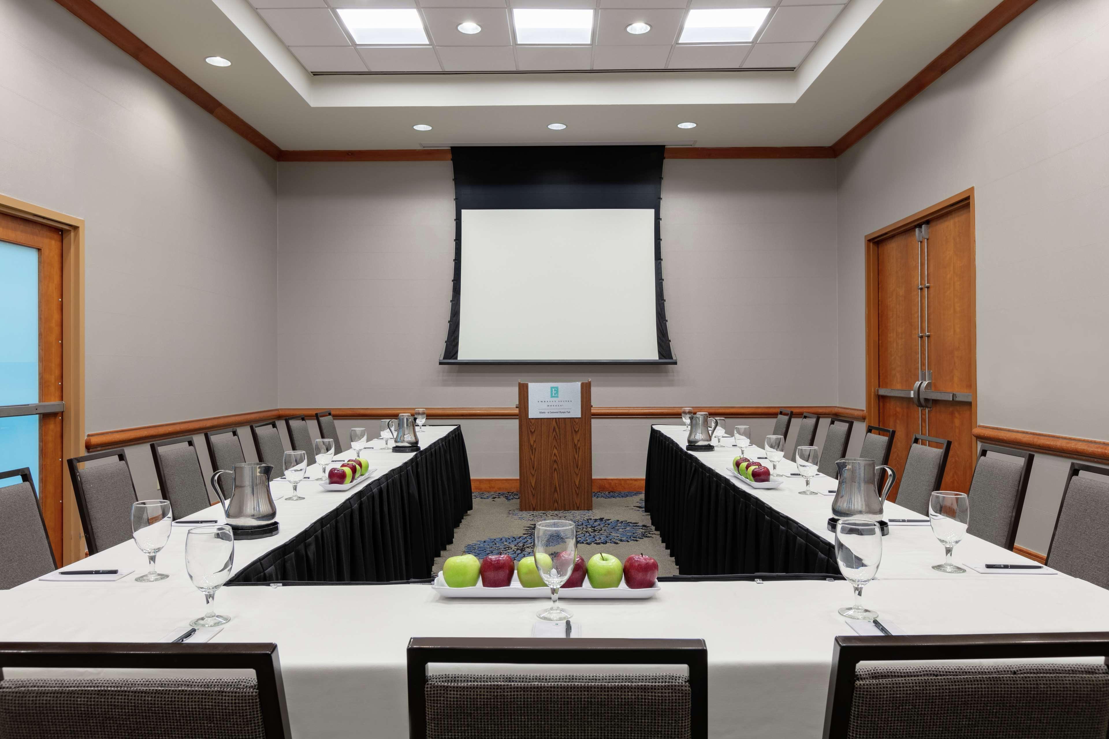 Embassy Suites By Hilton Atlanta At Centennial Olympic Park Eksteriør billede