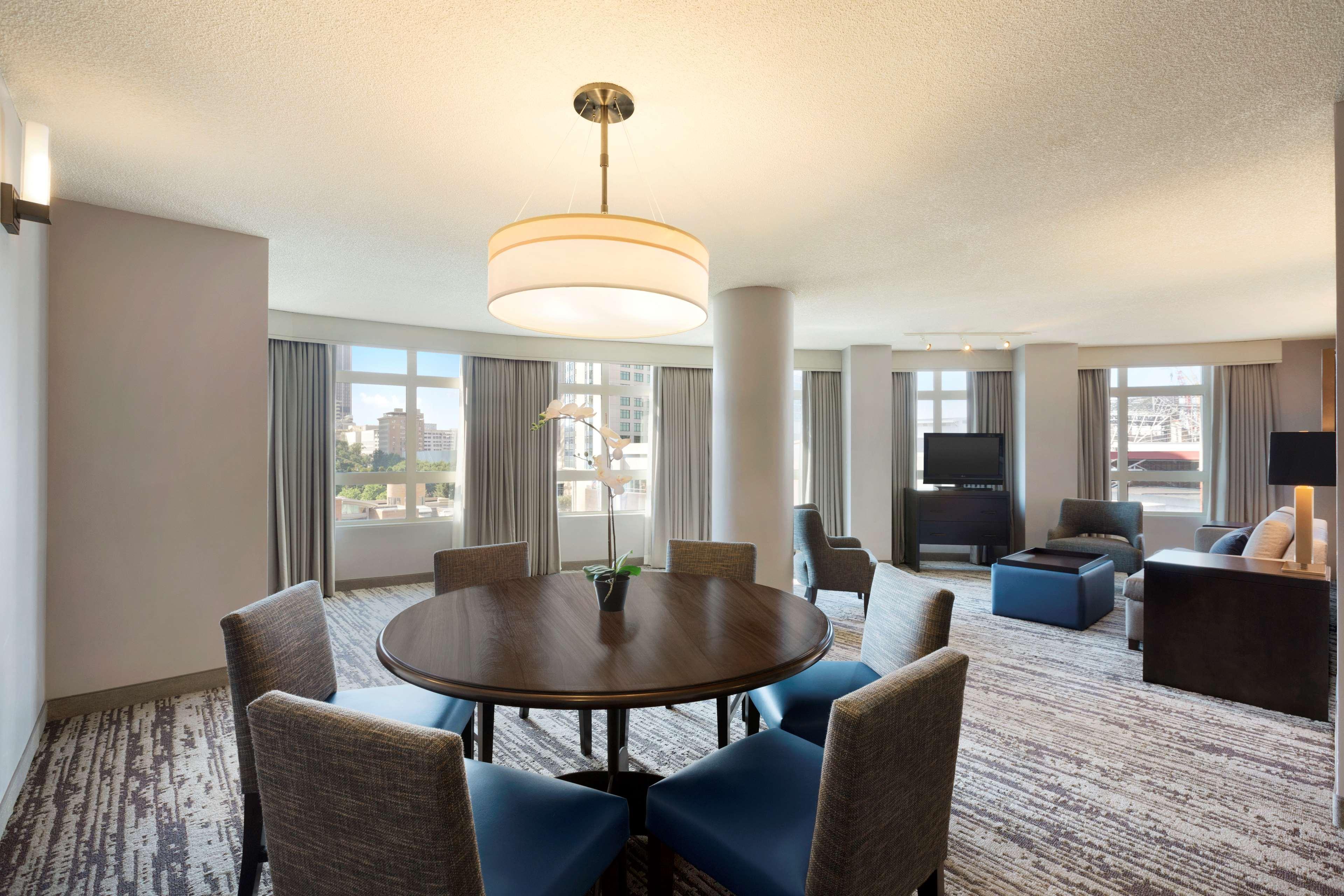 Embassy Suites By Hilton Atlanta At Centennial Olympic Park Eksteriør billede