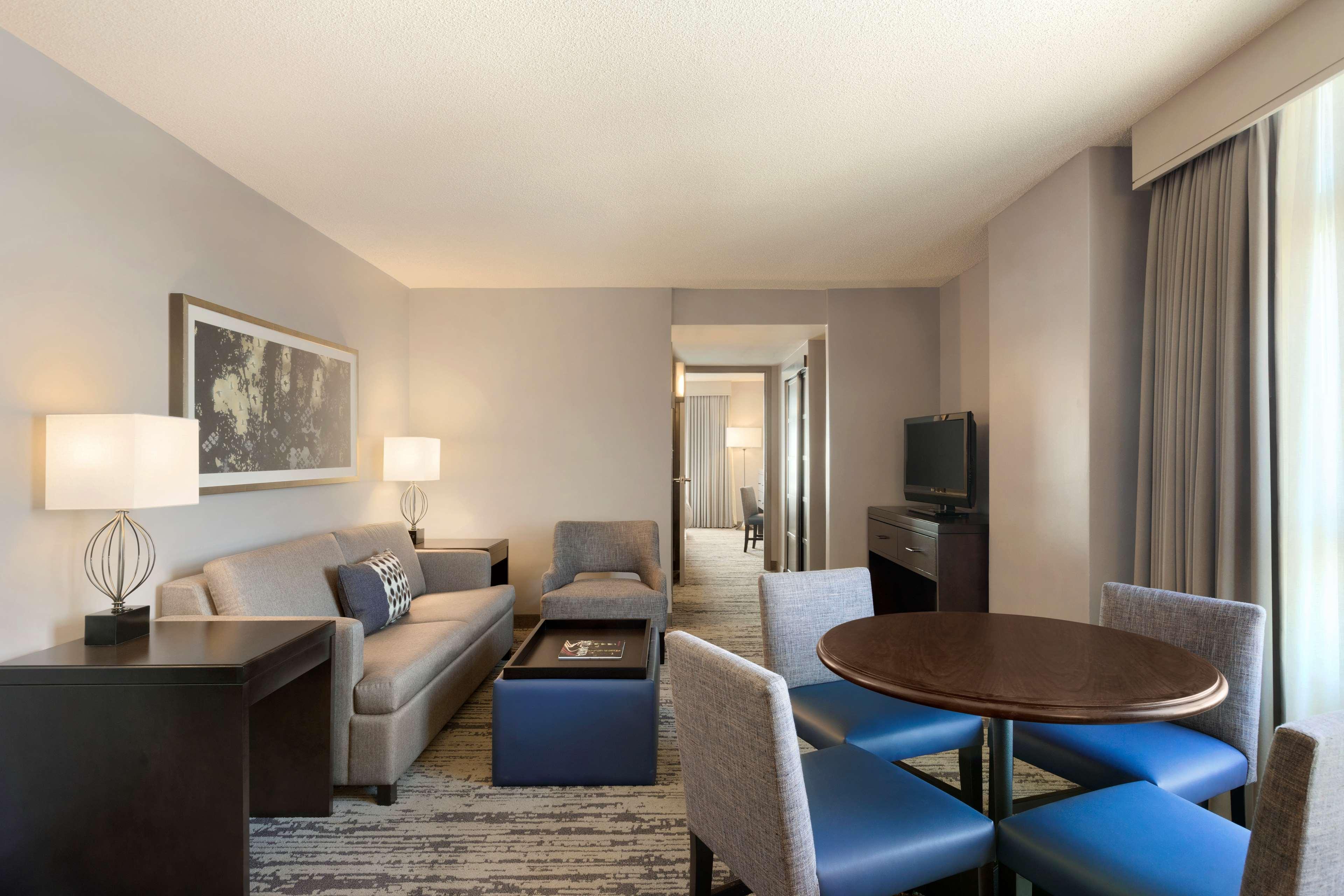 Embassy Suites By Hilton Atlanta At Centennial Olympic Park Eksteriør billede