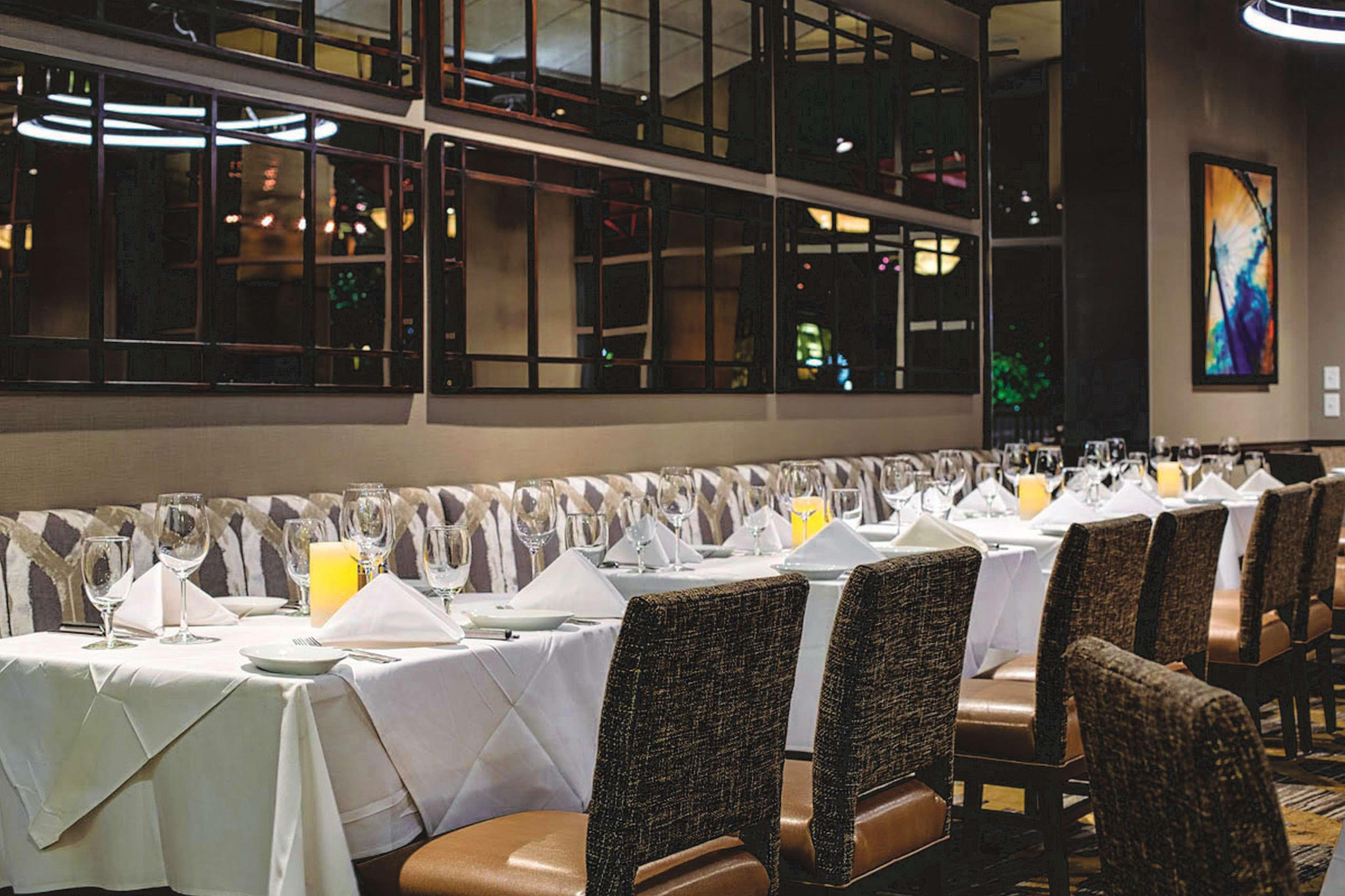 Embassy Suites By Hilton Atlanta At Centennial Olympic Park Eksteriør billede