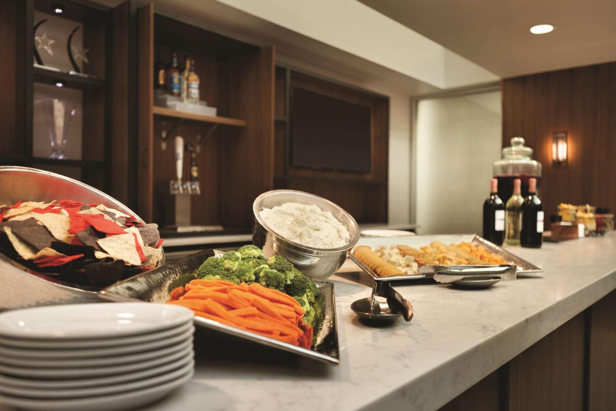 Embassy Suites By Hilton Atlanta At Centennial Olympic Park Eksteriør billede